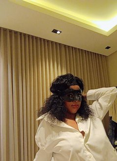 La' Queen - dominatrix in Riyadh Photo 8 of 10