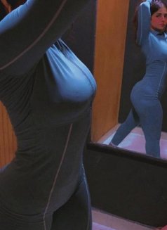 Bota - puta in Cairo Photo 2 of 5