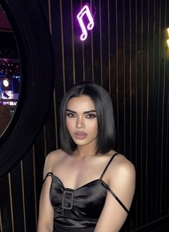 Both Big cock & long - Transsexual escort in Al Manama Photo 17 of 20