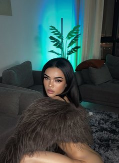 Both Big cock & long - Acompañantes transexual in Al Manama Photo 24 of 28