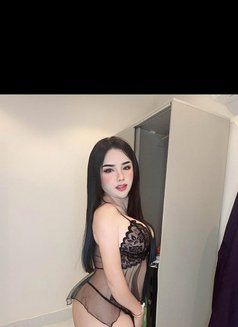 Both Big dick Popper Rimming and couples - Acompañantes transexual in Jeddah Photo 4 of 5