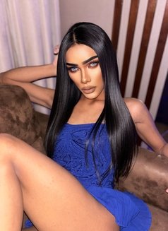 Kylie Ladyboy 🇹🇭 BOTH Bigcock - Transsexual escort in Al Manama Photo 3 of 7