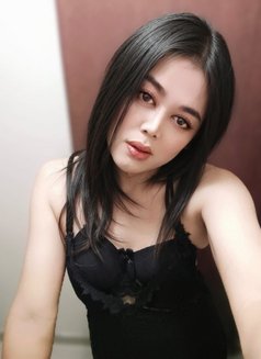 Both in Doha - Transsexual escort in Doha Photo 3 of 6