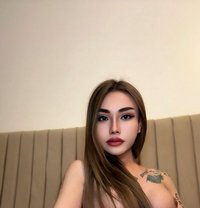 Both LB big cock - Transsexual escort in Khobar
