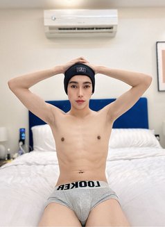 Both Thailand - Acompañantes masculino in Riyadh Photo 12 of 12