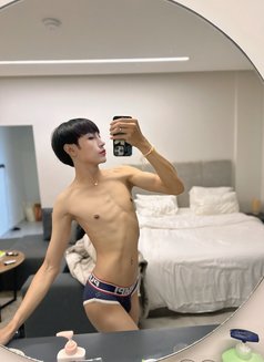 Both Thailand - Acompañantes masculino in Riyadh Photo 4 of 9