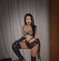 Both vip privat room - Transsexual escort in Al Manama Photo 14 of 14