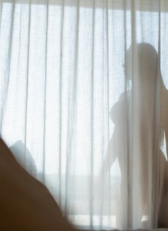 ⚜️Both with nice dick & poppers - Acompañantes transexual in Riyadh Photo 3 of 14