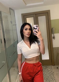 ⚜️Look at me dick & poppers - Transsexual escort in Riyadh Photo 11 of 13