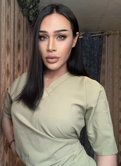 ⚜️Look at me dick & poppers - Transsexual escort in Riyadh Photo 12 of 13
