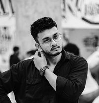 Bottom Boy Here - Male escort in Bangalore