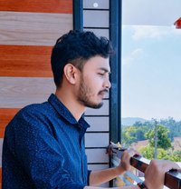 Bottom Boy Here - Male escort in Bangalore
