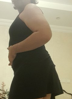 Bottom Cd - Male escort in Riyadh Photo 2 of 4