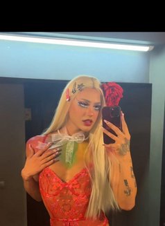 Bottom Valeria - Transsexual escort in Riyadh Photo 9 of 9