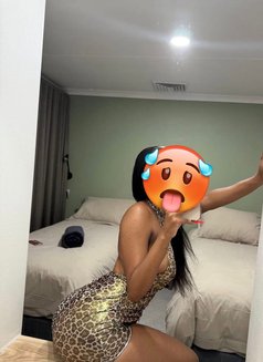 Bouncy Boobs Zara Real Meet/Camshow - puta in Mumbai Photo 3 of 4