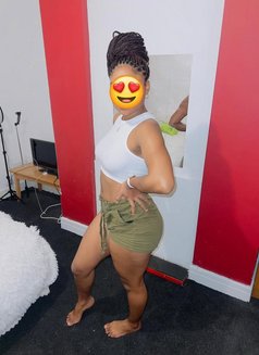 Bouncy floppy boobs Zayra/real meet - puta in Mumbai Photo 2 of 4