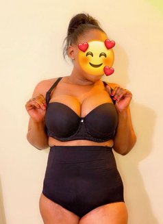 Bouncy Melon Boobs Tasha Big Booty - puta in Pune Photo 5 of 9