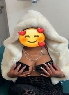 Ebony chocolate Ass Zetto Melon Boobs - escort in Hyderabad Photo 3 of 4