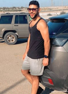 Bov - Male adult performer in Riyadh Photo 4 of 7