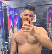 Bov - Male companion in Riyadh