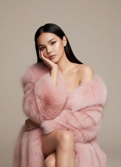 Bow 69 - Masajista in Al Manama Photo 5 of 5