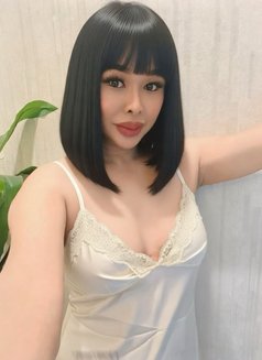 Shemale Top&bottom - Transsexual escort in Riyadh Photo 2 of 4