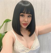 Shemale Top&bottom - Transsexual escort in Riyadh Photo 2 of 4