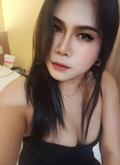 Bowy - escort in Muscat Photo 5 of 6