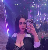 Bowza - escort in Phuket