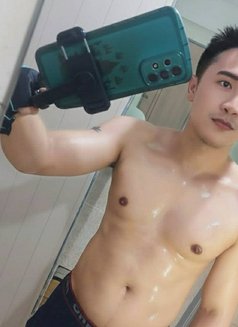 Boy Big Cock - masseur in Bangkok Photo 3 of 10