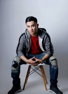 Boy Big Cock - masseur in Bangkok Photo 9 of 10