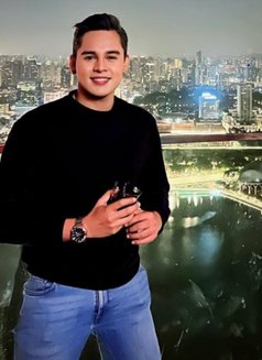 Boy Next Door Just Arrive - Male escort in Hong Kong Photo 7 of 10