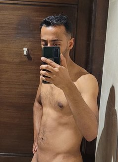 Boy - Male escort in Khobar Photo 3 of 3