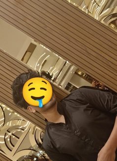 Boy Sunny Leone - Male escort in Hyderabad Photo 1 of 3