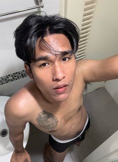 Boy Thailand - masseur in Pattaya Photo 5 of 7