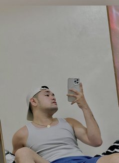 Boy Toy - Male escort in Manila Photo 9 of 12