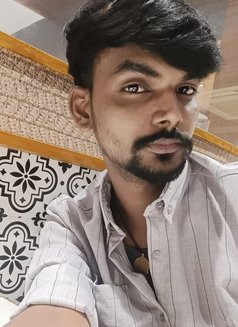 Boy X Servce - Male escort in Chennai Photo 4 of 9