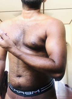 Boyfriend Service for Vip Ladies - Male escort in Colombo Photo 1 of 4