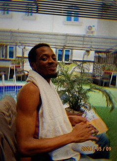 Boysosweet - Acompañantes masculino in Abuja Photo 8 of 9