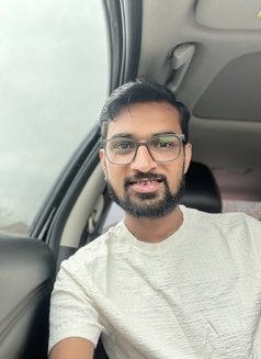 Bp27 - Male escort in Brampton Photo 1 of 2