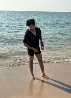 Br0wn Bear - Male escort in Indore Photo 5 of 5