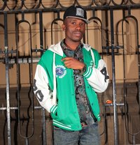 Bradon - Male escort in Nairobi