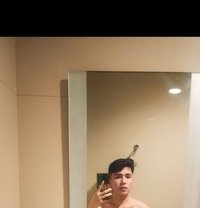 Brake Santos - Male escort in Manila