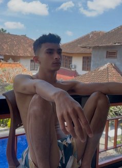 Bram Big Dick - Acompañantes masculino in Bali Photo 6 of 7