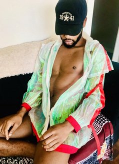 Brandon - Acompañantes masculino in Johannesburg Photo 7 of 9