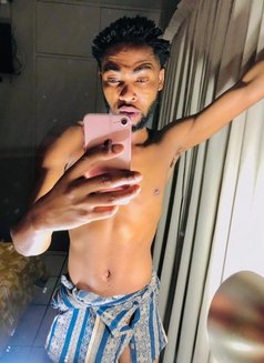 Brandon - Acompañantes masculino in Randburg Photo 7 of 8