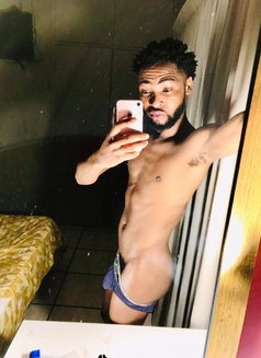 Brandon - Acompañantes masculino in Randburg Photo 8 of 8