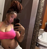 Brandy - escort in Tabuk