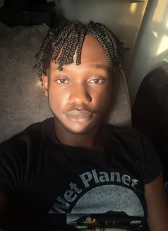 Brav - Male escort in Nairobi Photo 3 of 3