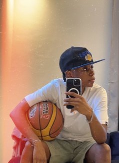 Brave4 - puta in Accra Photo 4 of 5